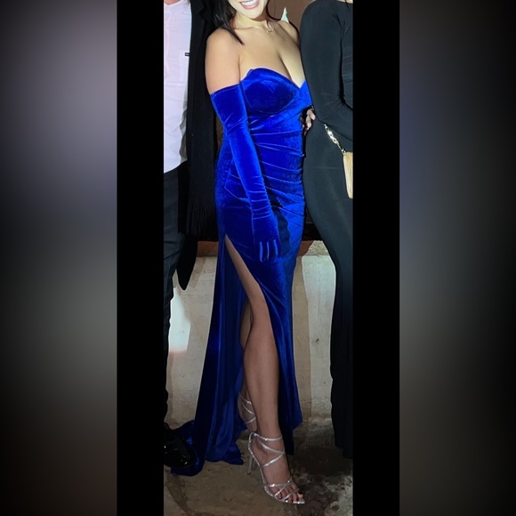 Cinderella Divine Royal Blue Velvet Dress - Picture 4 of 4